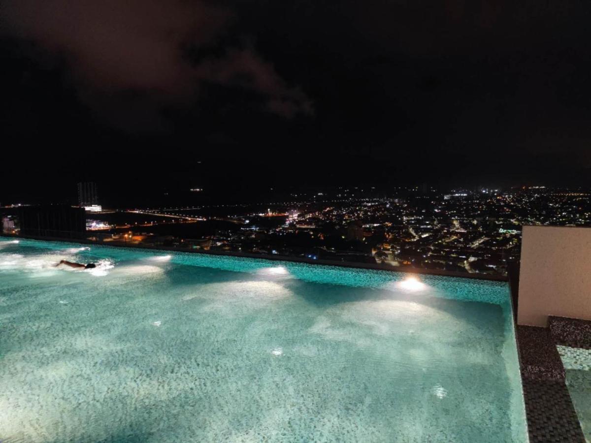 Quartz Residence Melaka By Renshi Malacca Exterior foto